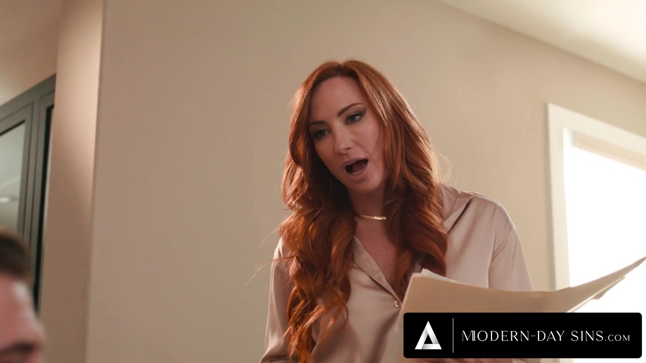 Modern Day Sins Horny Redhead Therapist Milf Sophia Locke Gets