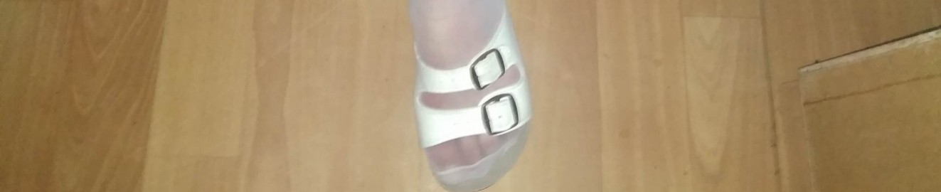 whtite socks extrem
