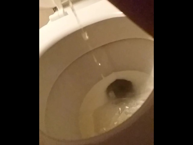 Baby Watch My Wet Pussy Pee and Leak for You!! 