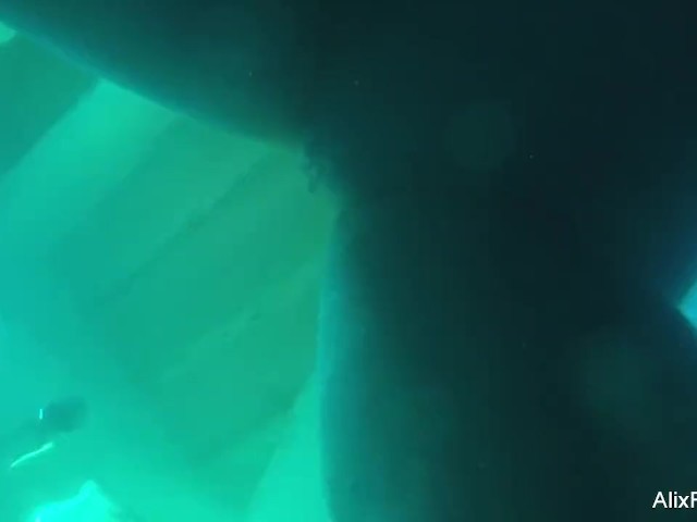 Alix Lynx' Underwater Hidden Cam 