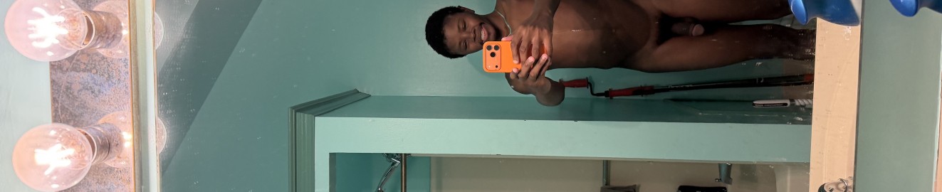 Hotboy1221442