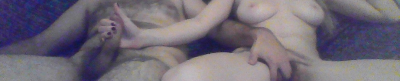 2Freaks1Bed