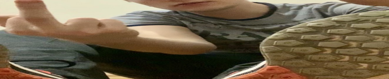 Maximus_Feet