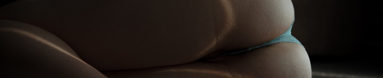 Relaxing on Porn Hub