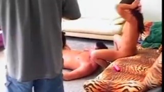 2 Plus Me Equals 3 - Scene BTS