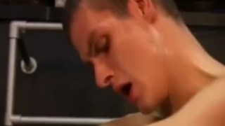 BARE BOTTOMS UP IN LONDON 02 - Scene 1