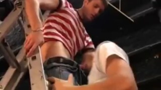 BARE BOTTOMS UP IN LONDON 02 - Scene 1