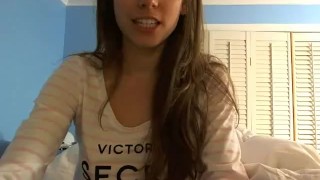 Lelu Love-WEBCAM: Striptease Poledancing Shower Show