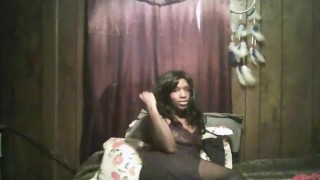 black girl smoking then plays to squirtin orgasim