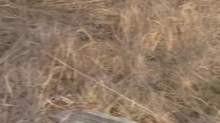 OUTDOOR MASTURBATING MILF 