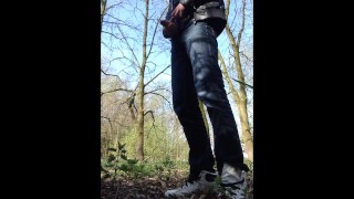 I'm jerking in public 