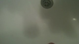 18 Years Old Guy Matrubating and Cumming