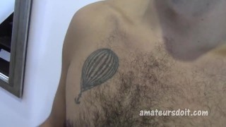 Cute Australian hunk Rick fucks the bisexual Theo
