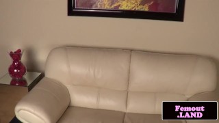Transitioning femboy Olivia Redblood jerking