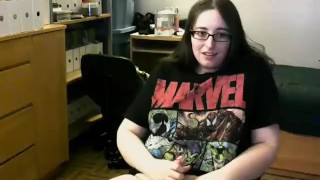 BoringKate stroke's her girl cock and flashes her tits