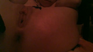 Petite DaddyskittyQat plays with self