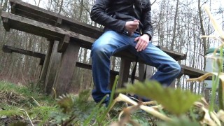 jerking and cumming in public on a bench