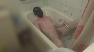 The man in the shower, orgasm from water