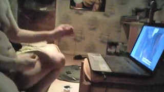 jerking off to porn before to help me doing sweet dreams;)