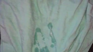 Me Masturbating and Cumming while recording myself