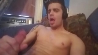 Skater boi beating his Big Thick Dick