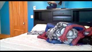 spiderman humping black masked android