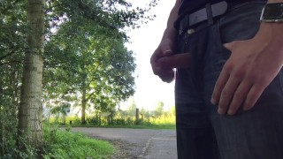 look at me taking a piss