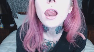 pink haired girl holds mouth wide open for you ;)