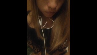 Latest donations to see this sexy mexican girl suck my dick!