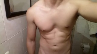 HOTTEST GUY ON EARTH JERKS OFF PT2