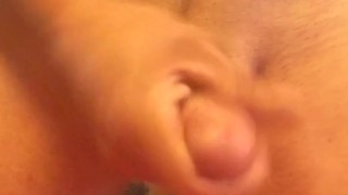 Cumming on lunch break