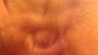 Cumming on lunch break