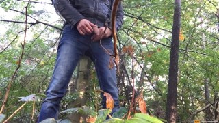Do you like to watch peeing guys?