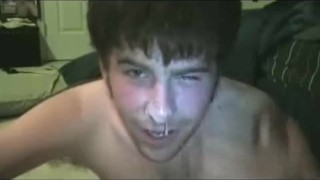 Thedudewhosadude gives himself a facial