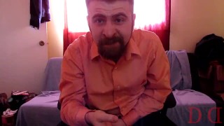Thedudewhosadude puts snot, spit, and cum in his hair
