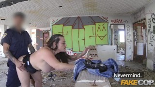 Fake Cop British benefits cheat fucking a policeman