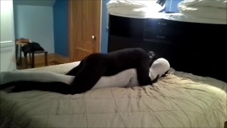 Black zentai vs White zentai