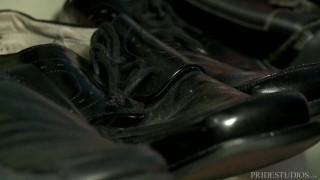 MenOver30 Experimenting With Buttplugs