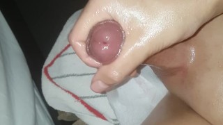 OIL HANDJOB AND CUMSHOT