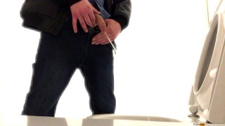 I know you find it horny seeing guys peeing - admit it