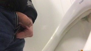 A quick pee in the urinal