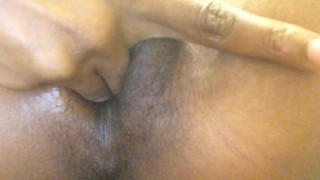 Pussy pussy pussy lip oil massage