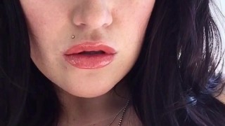 Nikki Phoenix Walk Away Mini Music Video