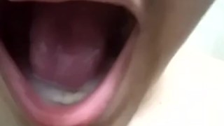 Swallowing my own cum (Me)