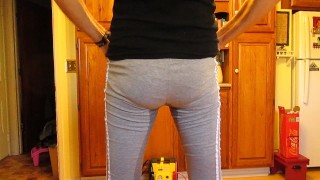 Pissing myself followed by a big cum shot......