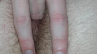 Fingering my cumfilled hole