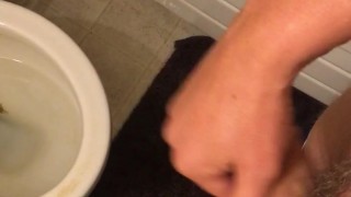 Bathroom Jerk Sesh before Bed