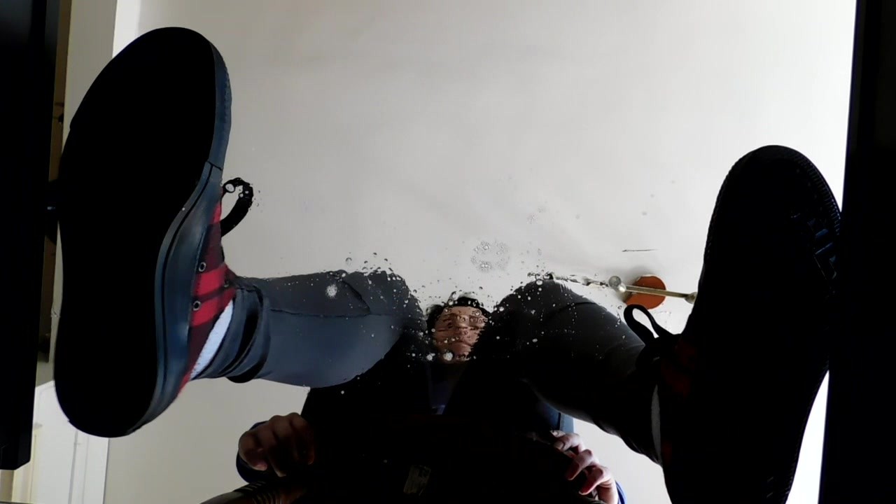 Spitting on your face under my tartan Converse and my slave lick my spits