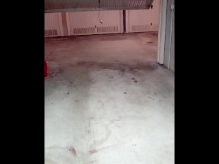 pee in the garage with the door open