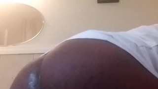 KING JAII THICK COUNTRY BOII BOOTY MILD DILDO PLAY & ASS TWERK